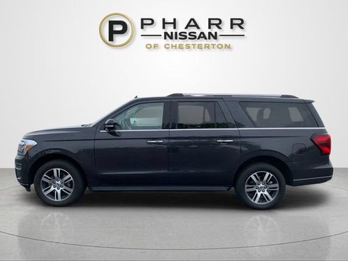 Used 2024 Ford Expedition Max Limited AWD/4WD image 2