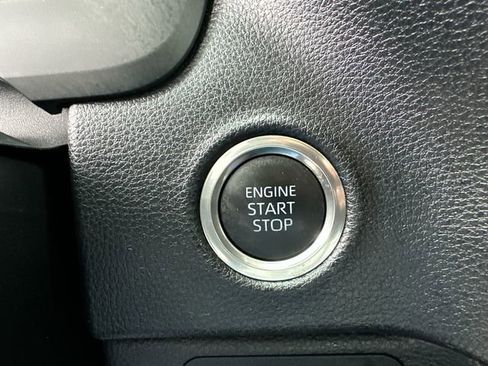 Used 2024 Toyota Tundra SR5 w/ SR5 Premium Package AWD/4WD image 38