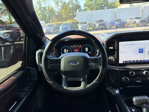 Used 2021 Ford F150 Lariat w/ Equipment Group 502A High AWD/4WD image 18