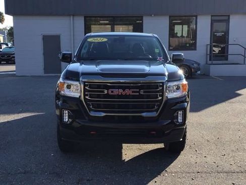 Used 2021 GMC Canyon AT4 w/ Driver Alert Package image 2