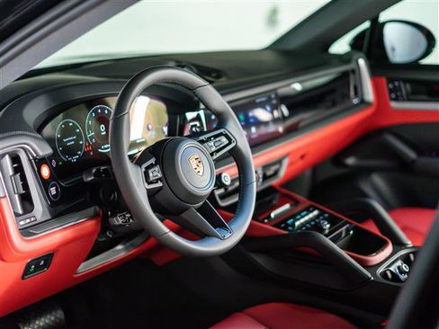 New 2026 Porsche Cayenne Coupe image 21