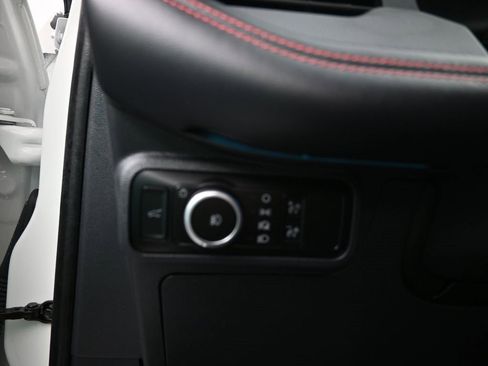 Certified 2025 Ford Explorer ST-Line w/ Premium Package image 14