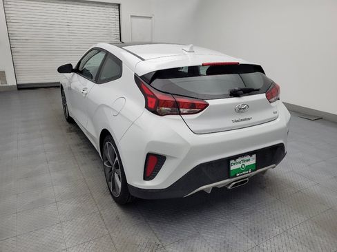 Used 2020 Hyundai Veloster 2.0 Premium image 6