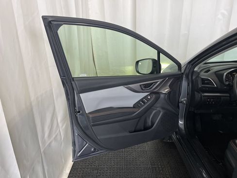 Used 2023 Subaru Crosstrek 2.5i Limited w/ Moonroof Package AWD/4WD image 19