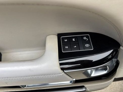 Used 2015 Land Rover Range Rover Autobiography AWD/4WD image 29