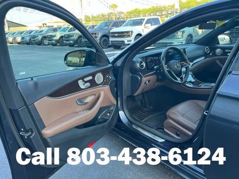 Used 2022 Mercedes-Benz E 450 4MATIC Sedan image 4