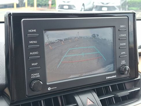 Used 2020 Toyota RAV4 XLE w/ Convenience Package AWD/4WD image 19