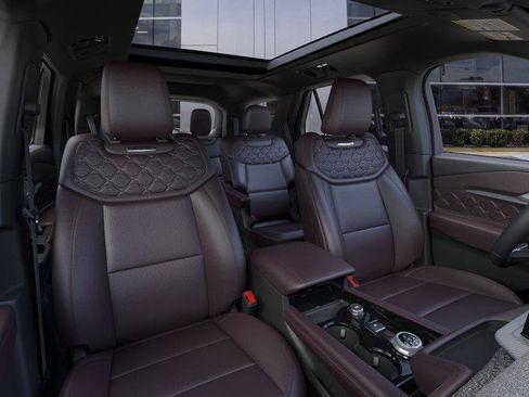 New 2026 Ford Explorer Platinum w/ LUX Leather Package AWD/4WD image 10