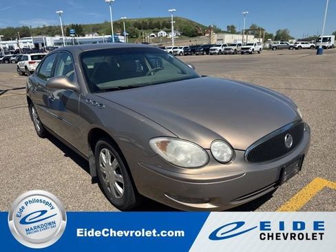 Used 2007 Buick LaCrosse CX FWD image 1