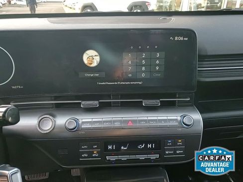 Certified 2025 Hyundai Kona Limited AWD/4WD image 19