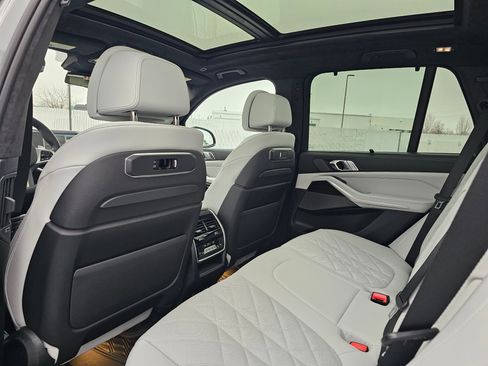 New 2026 BMW X5 xDrive40i image 12