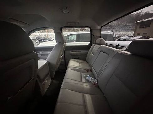 Used 2011 GMC Sierra 1500 SLE w/ Power Tech Package image 11