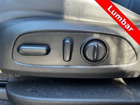 Used 2019 Buick Enclave Essence image 46