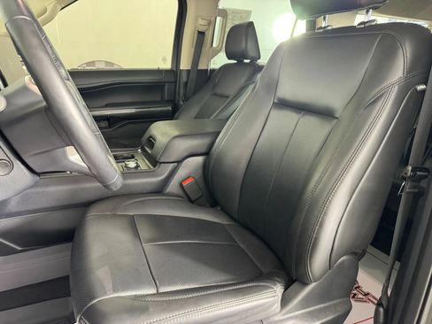 Used 2022 Ford Expedition Max XLT AWD/4WD image 32