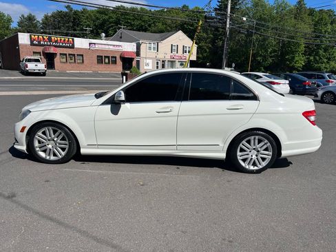 Used 2009 Mercedes-Benz C 300 4MATIC Sedan image 2