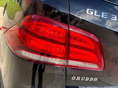Used 2018 Mercedes-Benz GLE 350 image 41
