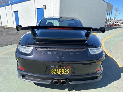 Used 2014 Porsche 911 GT3 image 9