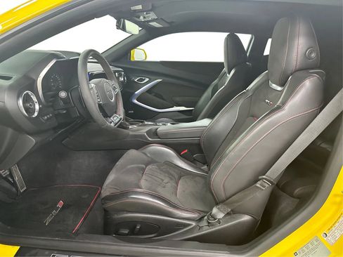 Used 2018 Chevrolet Camaro ZL1 image 20
