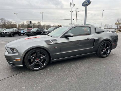 Used 2014 Ford Mustang GT w/ Equipment Group 301A image 3