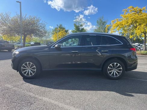 Used 2024 Mercedes-Benz GLC 300 4MATIC image 5