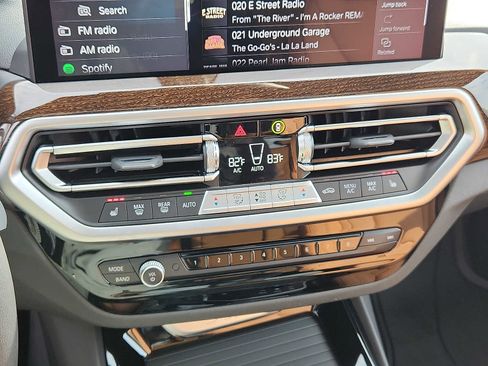 Used 2022 BMW X3 xDrive30i w/ Convenience Package w/ZPA image 15