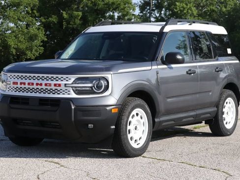 New 2026 Ford Bronco Sport Heritage w/ Convenience Package AWD/4WD image 4