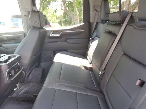 Certified 2024 GMC Sierra 1500 SLT w/ SLT Premium Plus Package AWD/4WD image 14
