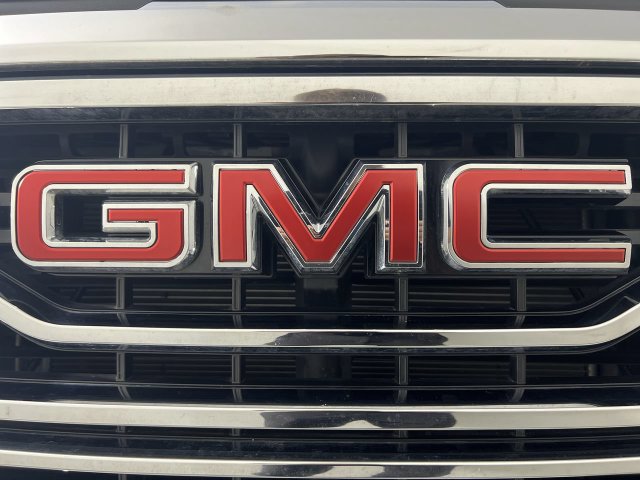 Used 2025 GMC Sierra 1500 SLT w/ SLT Premium Package AWD/4WD image 31