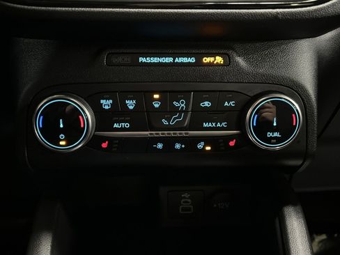 Used 2025 Ford Escape ST-Line w/ Equipment Group 301A image 20