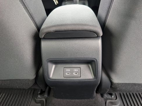 Used 2026 Toyota Corolla LE FWD image 7