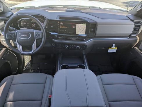 New 2026 GMC Sierra 3500 SLT w/ SLT Premium Package AWD/4WD image 18