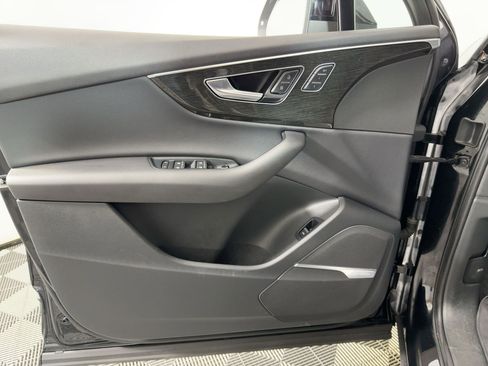 Used 2020 Audi Q7 2.0T Premium Plus w/ Premium Plus Package image 11