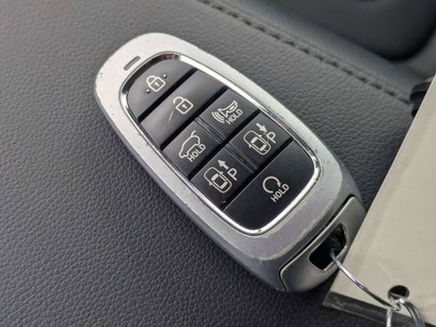 Used 2023 Hyundai Tucson Limited image 34