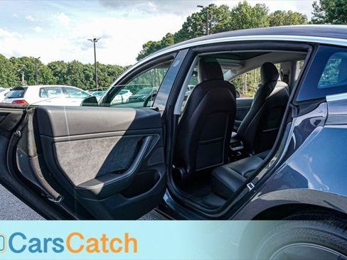 Used 2019 Tesla Model 3 Mid Range RWD image 31