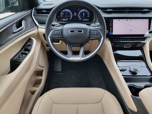 New 2026 Jeep Grand Cherokee L Limited AWD/4WD image 31