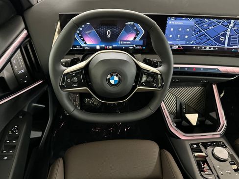 Used 2025 BMW X3 xDrive30i w/ Convenience Package image 14