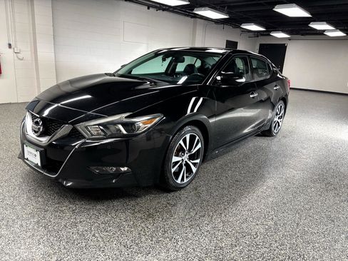 Used 2016 Nissan Maxima Platinum image 10