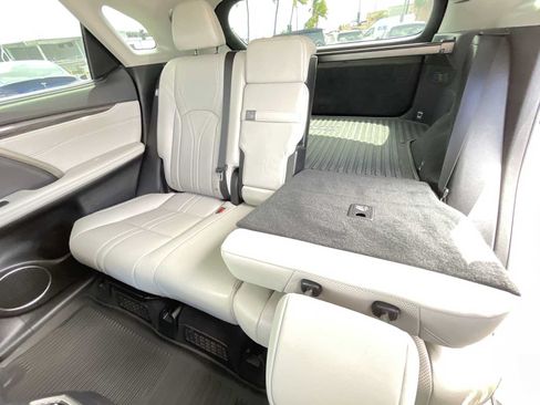 Used 2022 Lexus RX 450h AWD w/ Luxury Package image 27
