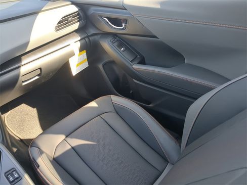 New 2026 Subaru Crosstrek 2.5i Limited image 14