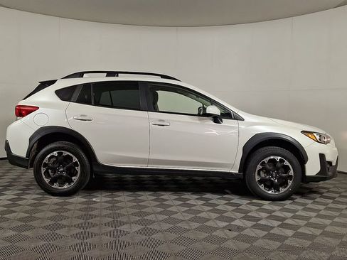 Used 2022 Subaru Crosstrek 2.0i Premium w/ Moonroof Package AWD/4WD image 9