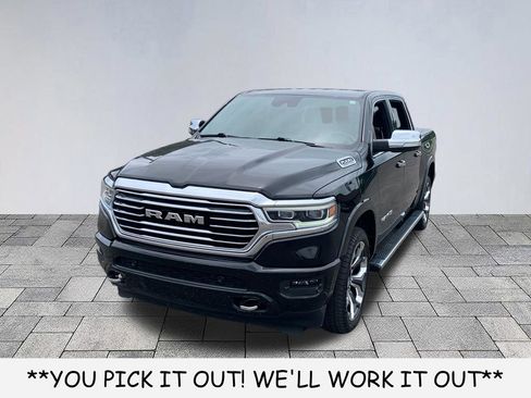 Used 2022 RAM 1500 Limited w/ Body Color Bumper Group AWD/4WD image 3
