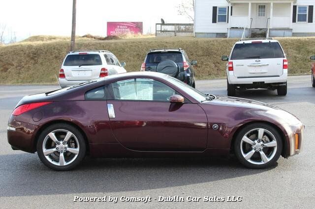 Used 2006 Nissan 350Z Enthusiast w/ (N93) Cargo Convenience Pkg RWD image 4