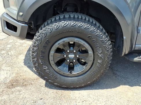 Used 2018 Ford F150 Raptor w/ Equipment Group 802A Luxury AWD/4WD image 9
