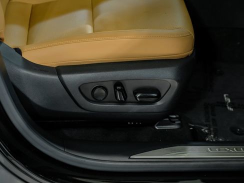 Used 2024 Lexus RX 350 Premium w/ Cold Area Package FWD image 38
