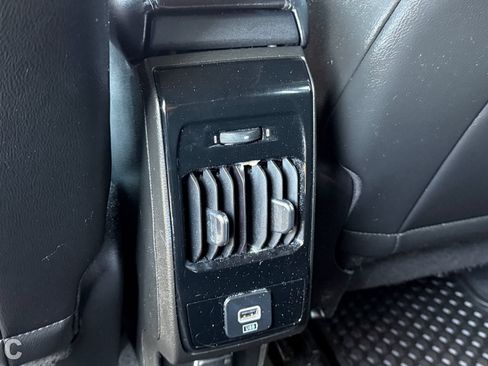 Used 2025 Jeep Compass Trailhawk AWD/4WD image 27