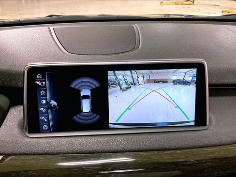Used 2017 BMW X5 xDrive35d image 27