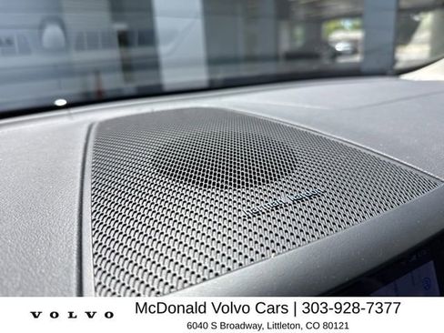 Used 2023 Volvo XC60 B5 Ultimate w/ Climate Package AWD/4WD image 8