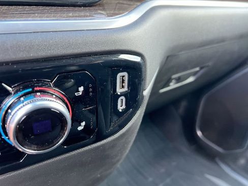 Used 2025 GMC Sierra 1500 Elevation AWD/4WD image 34