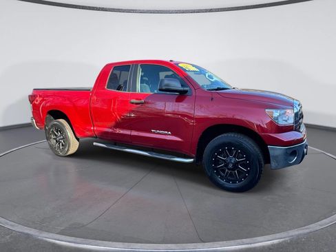 Used 2013 Toyota Tundra 4x4 Double Cab w/ Tow Pkg image 4