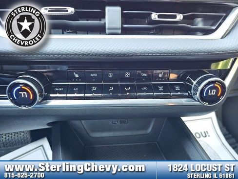 New 2026 Chevrolet Equinox LT w/ Convenience Package II image 14